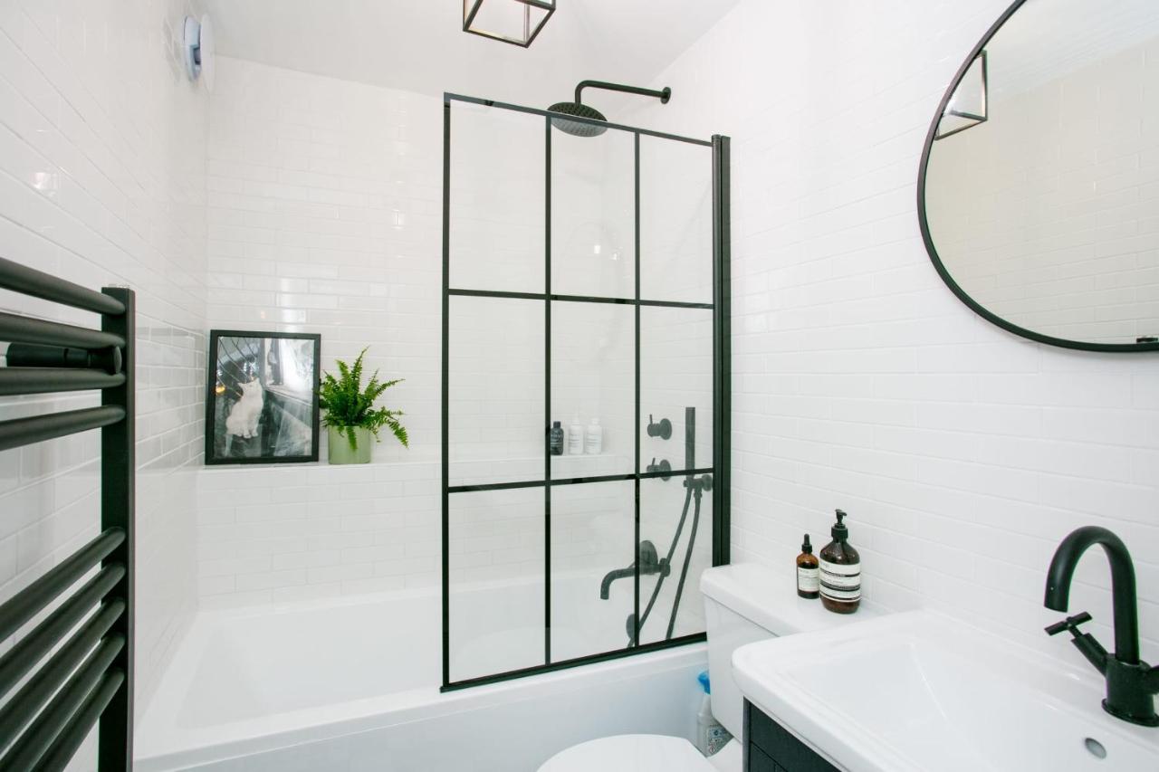 Modern Garden Apartment Camden Londra Exterior foto